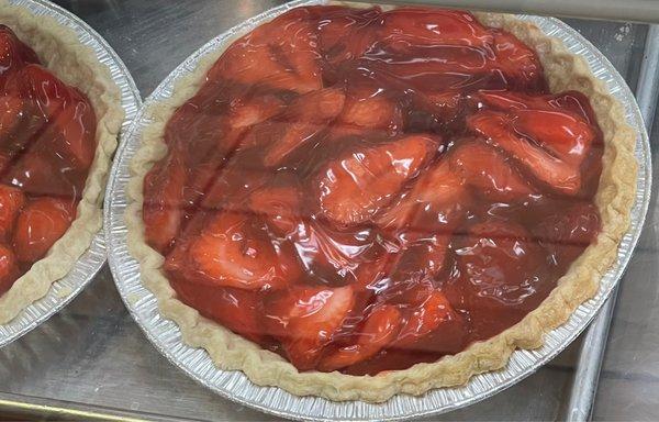 Tempting strawberry pie!