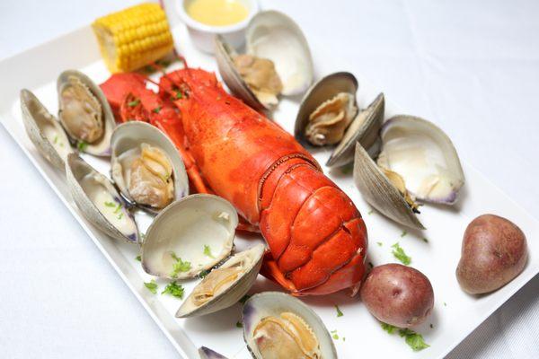 Steamer Combo
 
 1 lobster from Maine and a dozen clams with a side of butter sauce