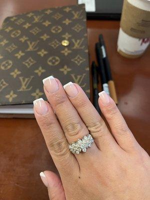 Best French by Linh! Used the perfect nude/pink gel powder and hand painted the white tips, and the lines are perfect for my ocd self!!