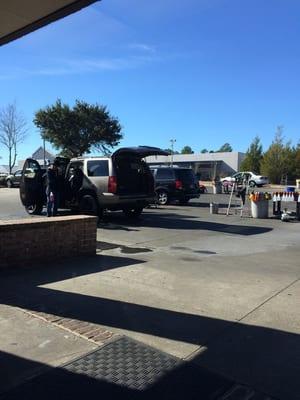 Watching the folks here at Auto Shine as they hook folks up on a bright sunny day in the south!