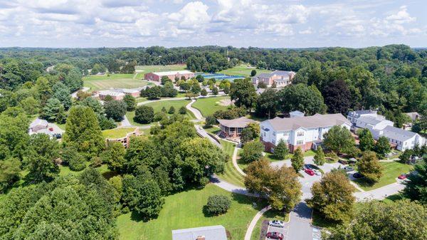 Sanford School's spacious, college-like campus.