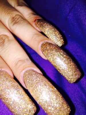 Gold glitter powder long square nails