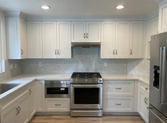 Traditional White Shaker Kitchen completed in Westlake Village