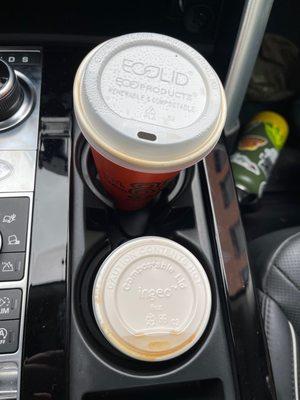 Coffe cups in a cup holder