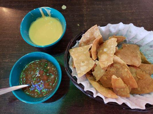 Complimentary chips and salsa/dip.