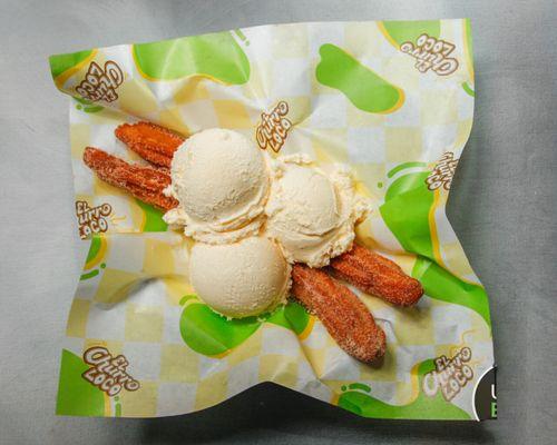 El Churro Loco's Churro Ice Cream Sundae.