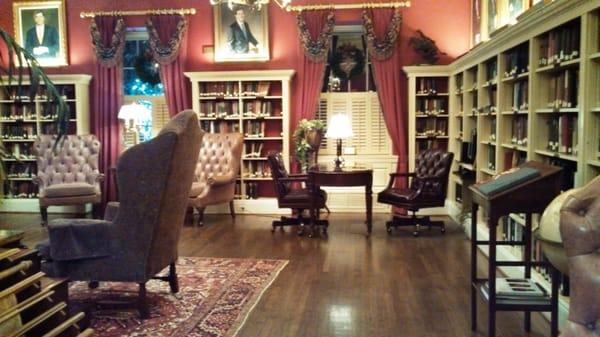 The Library at the University Club of Washington, DC.