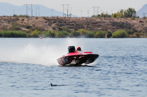 Accurate Marine running #34 boat for Fred Bowden racing