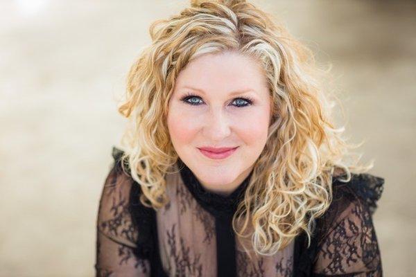 Karyn Overstreet Broadway & National Tour Experienced Singing Teacher & Vocal Ciach