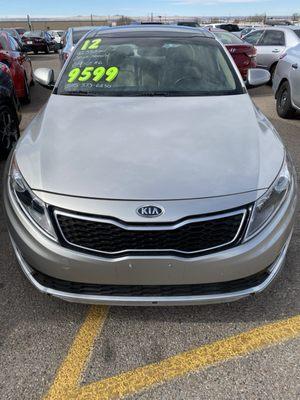 2012 Kia Optima Hybrid. Low Miles.