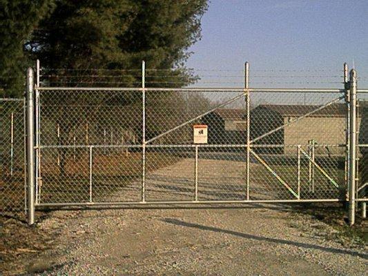 24/7 Access with electronic Gate