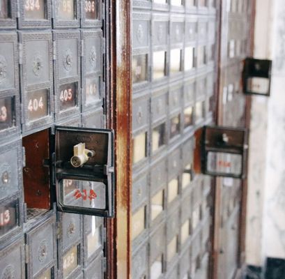 Did you know that this museum used to be a post office? We still have some of its original architecture!