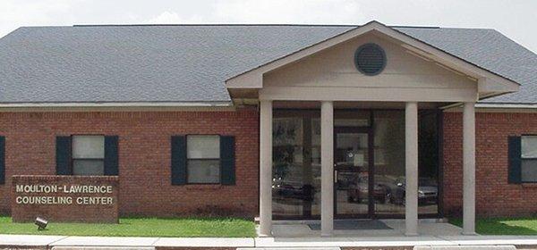 Moulton-Lawrence Counseling Center
295 Hospital St
Moulton, AL 35650