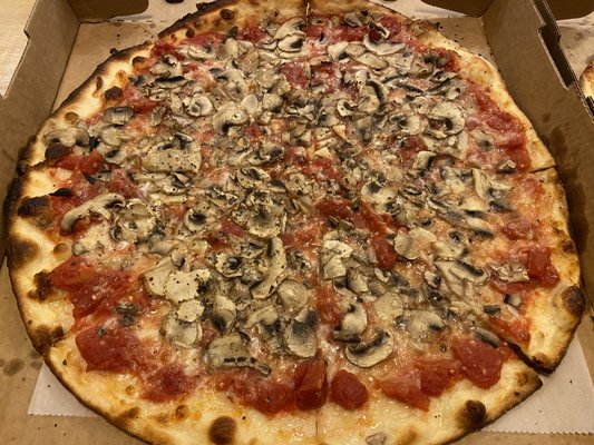 Light Cheese with Extra Mushroom