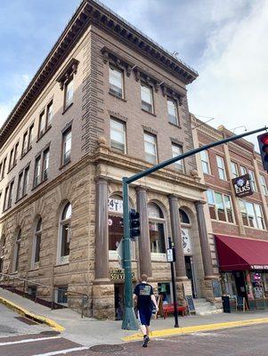 Black Hills Savings Bank built in 1904