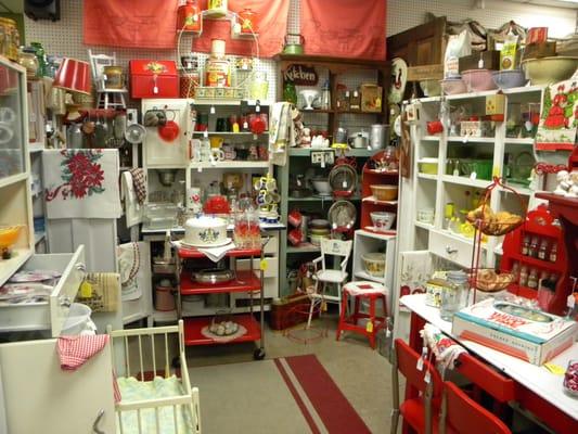 Are you looking for vintage kitchen items? Our vendor Renne ( Cat's Meow) has large collection.