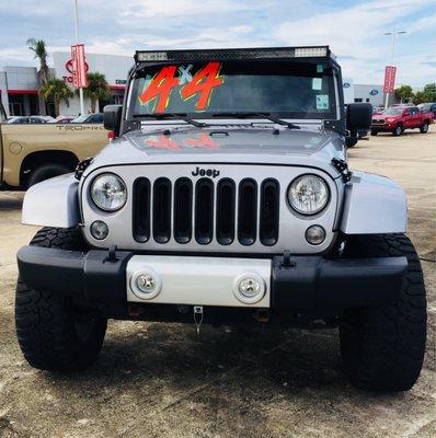 4x4 low miles!! 2013 Jeep Wrangler Unlimited Sahara call us 985-235-2981