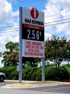 INGLES GAS EXPRESS signage in Thomaston, Georgia.