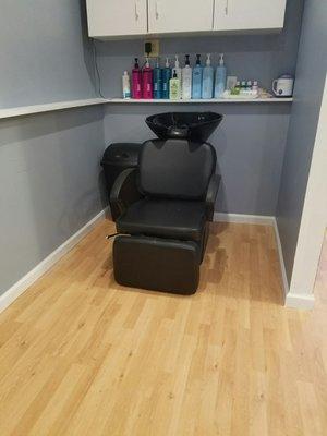 We have over 20 years of experience! Come and see our calm salon environment.