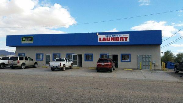 Low end Parker, AZ laundromat