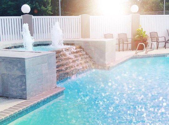 Pool with serene fountain!