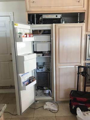 Buildin Kitchenaid refrigerator