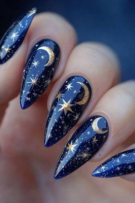 Nail inspiration from Pinterest that nail tech copied perfectly free handed