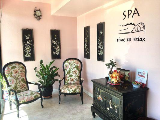 Sunflower Spa invites you to a new experience massage. We are committed to being number one in customer satisfaction that we promise to meet