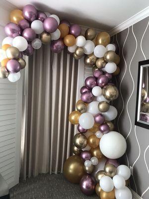 Organic balloon arches. Made at your hotel room, house or apartment