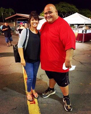 Ran into Taylor "Kamekona" Wily from Hawaii 5-0 at the UH Homecoming game vs UNLV!!! We lost 41-38, but I won!