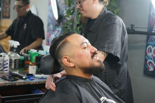 Greg in action killing the fade!