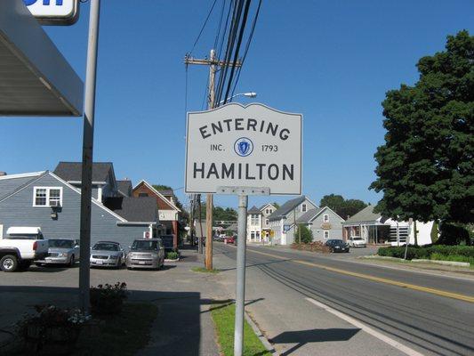 Entering Hamilton from Wenham.