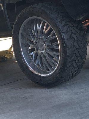 FAST TIRE & WHEEL TULARE