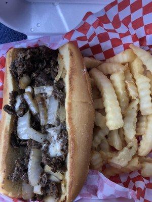 Cheesesteak combo (also includes a drink)