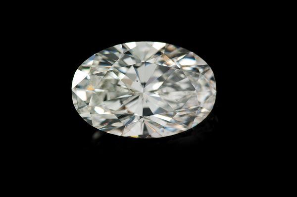 3.02 carat H SI1 Oval Diamond