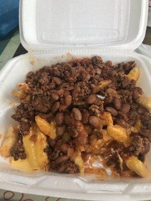 Chili cheese fries