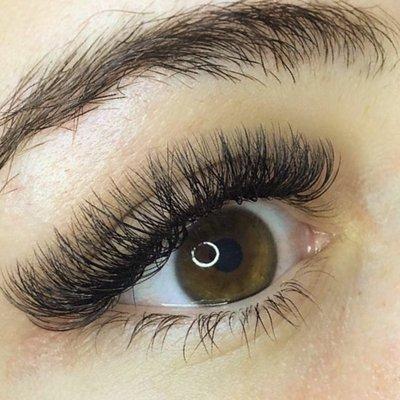 Volume lash extensions