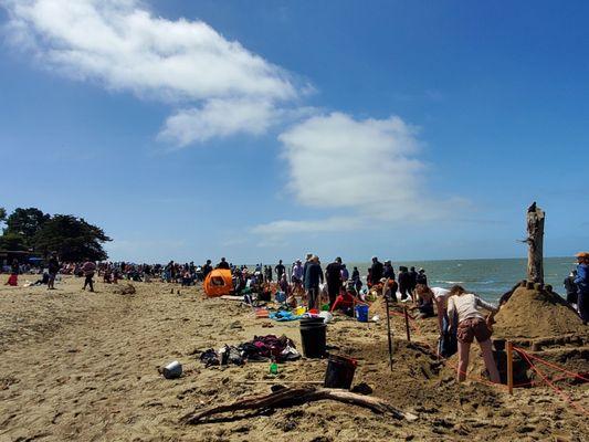 Crown Memorial State Beach