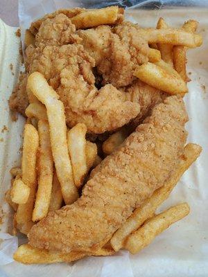 chicken tenders & fries