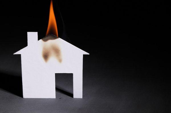 House fires. Insurance Litigation Group will help you deal with your insurer.