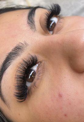 Beautiful eyelashes extension set by Stella,,