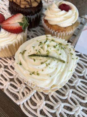 Heavenly key lime pie mini cheesecake