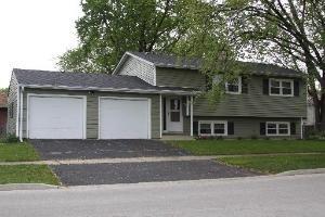 Mundelein IL. 2 Story Home SOLD by AL