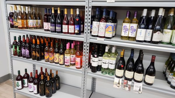 Newfane Wine and Liquor