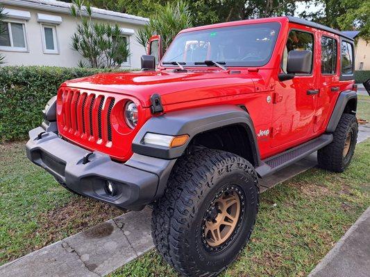 Deluxe Detail Package on Jeep Wrangler.