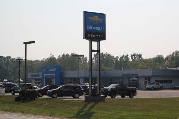 Newman Chevrolet from road.