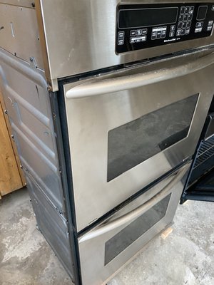 Builtin oven for sale two twins the same stainless