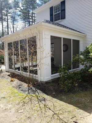 Rebuilding of an existing screen porch