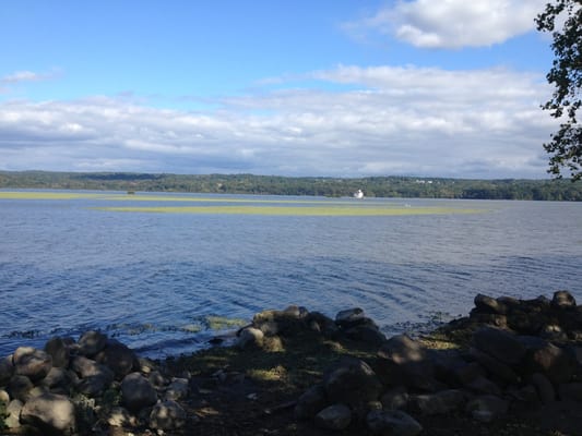 Esopus lighthouse in distance