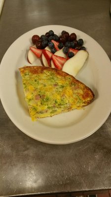 Home crust less quiche with fresh fruit.